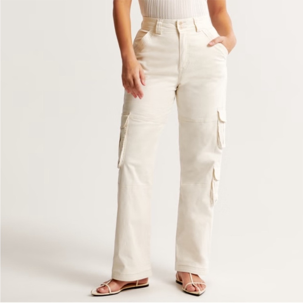 Abercrombie & Fitch Off-White Cargo Pants